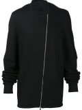 zipped sweatshirt