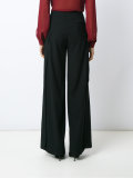 wide trousers