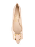 Gancio buckle pumps