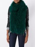 fur scarf