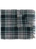 checked scarf 