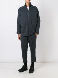 拉链套头衫