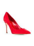 pointed toe pumps 