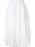 pleated skirt