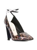ankle strap pointed pumos