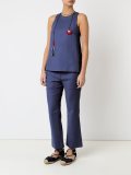 sleeveless top