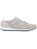 lace up trainers