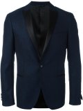 one button blazer