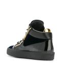 logo print lace up trainers 