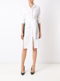 tie fastening shirt