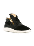 Shark 5.0 sneakers