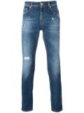 ripped skinny jeans
