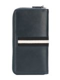 zipped wallet