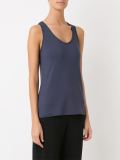 scoop neck tank top