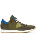 lateral patch sneakers