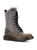 lace-up boots 