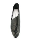 pointed toe ankle boots