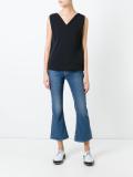 sleeveless V-neck top