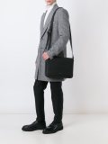 'Lyt'邮差包