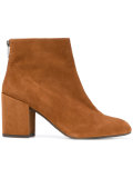 Bacari boots
