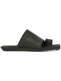 thick strap flip flops