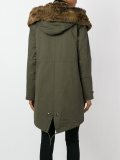 'Eskimo'排扣大衣