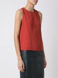 sleeveless top