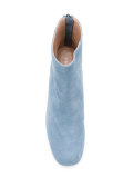 Bacari boots 
