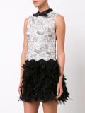 contrasting collar blouse