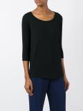 three-quarters sleeve T-shirt