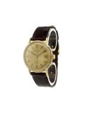 'DeLuxe' analog watch