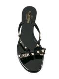 Valentino Garavani Rockstud人字拖
