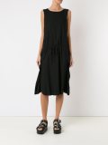 sleeveless dress