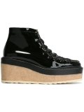 'Trapper' boots