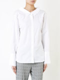 spread collar shirt