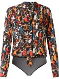 tie detail printed body