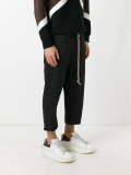 drop-crotch trousers