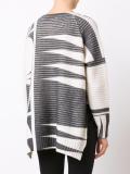 round neck patterned jumper