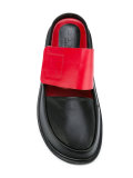 round-toe sandals