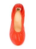 elasticated pumps