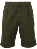 bermuda shorts