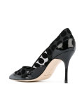 Paza pumps