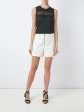 sleeveless top