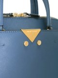 double handles zipped tote