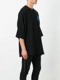  distressed T-shirt 