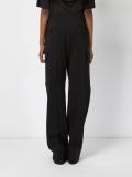 straight trousers
