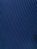 百褶一字领罩衫
