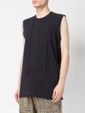 embroidered sleeveless T-shirt 