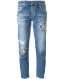 distressed skinny jeans 