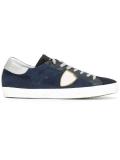 logo patch sneakers